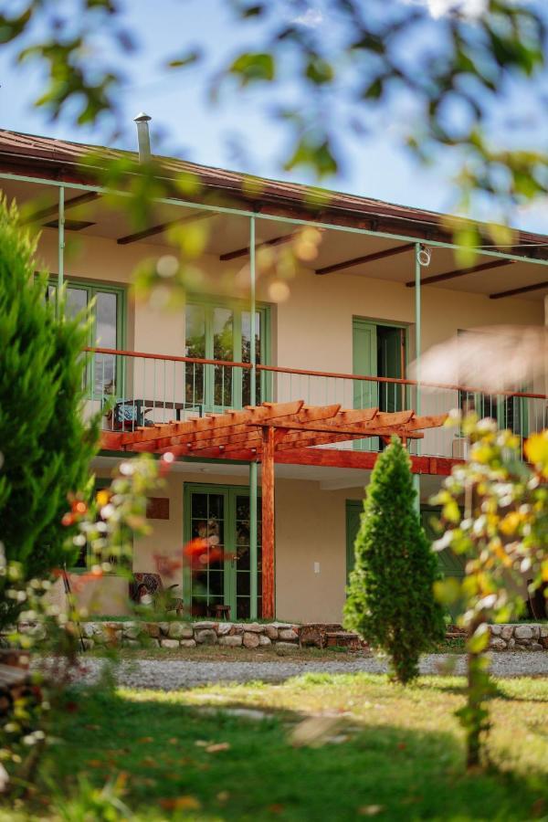 Hotel Casa Akacia Telavi Esterno foto