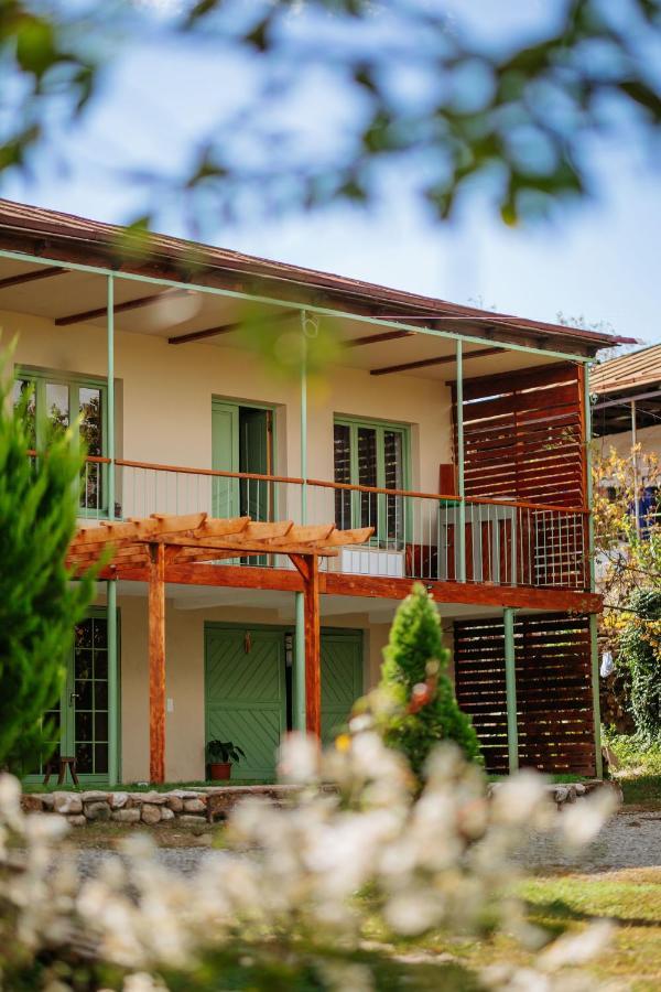 Hotel Casa Akacia Telavi Esterno foto